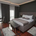 Solun & Hotel 4*