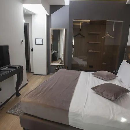 Solun & Скопье