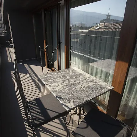 Solun & Скопье