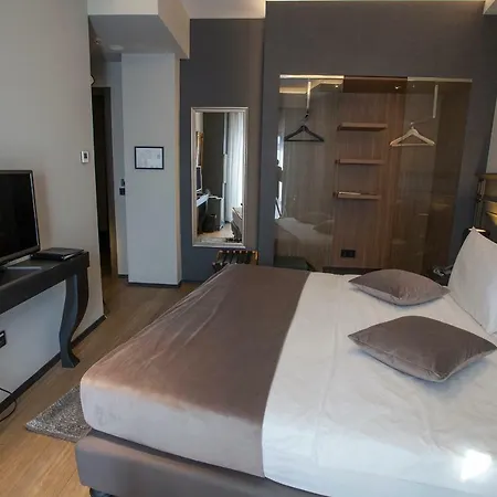 Solun & Hotel Skopje