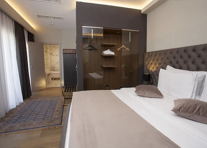 Solun & סקופיה