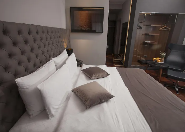 Solun & Hotel Skopje