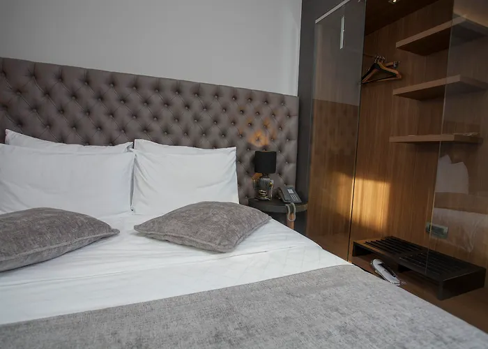 Solun & סקופיה